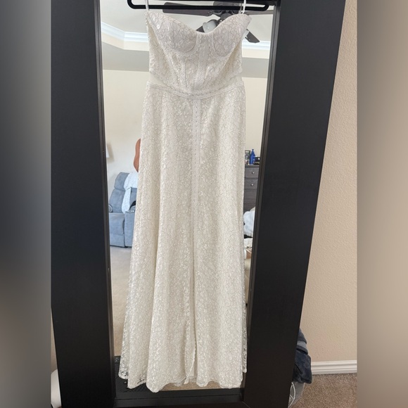 Lulu's White Strapless Gown - Picture 6 of 9